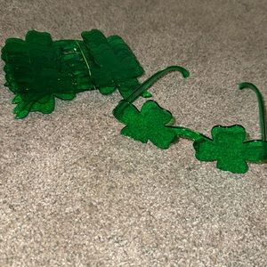 6 piece clover glasses